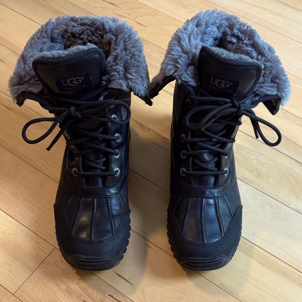Ugg Adirondack II Winter Boots 
Women’s Size 9